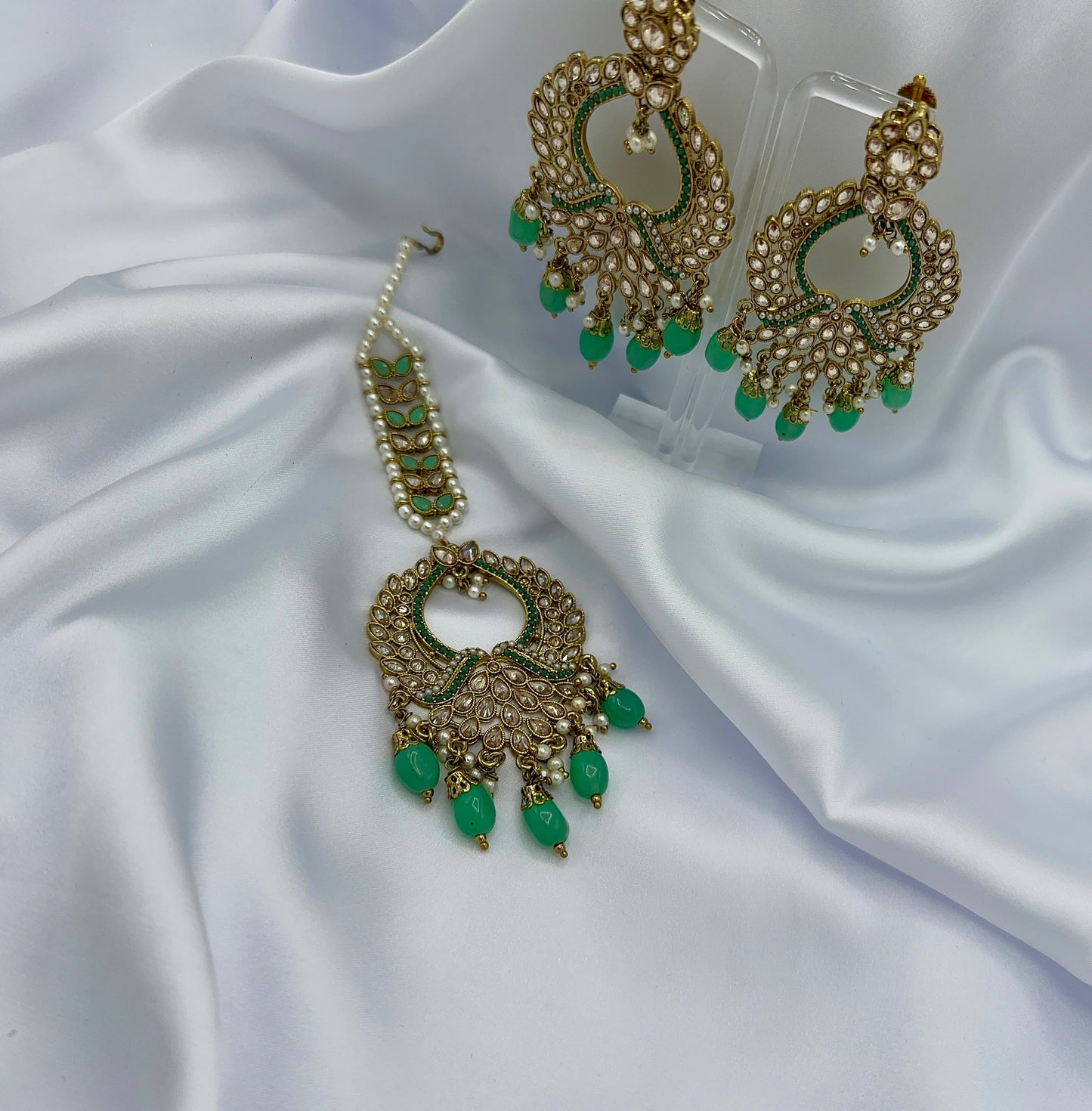 Harpreet Necklace Set | Harpreet Crystals Earrings | Varalondon