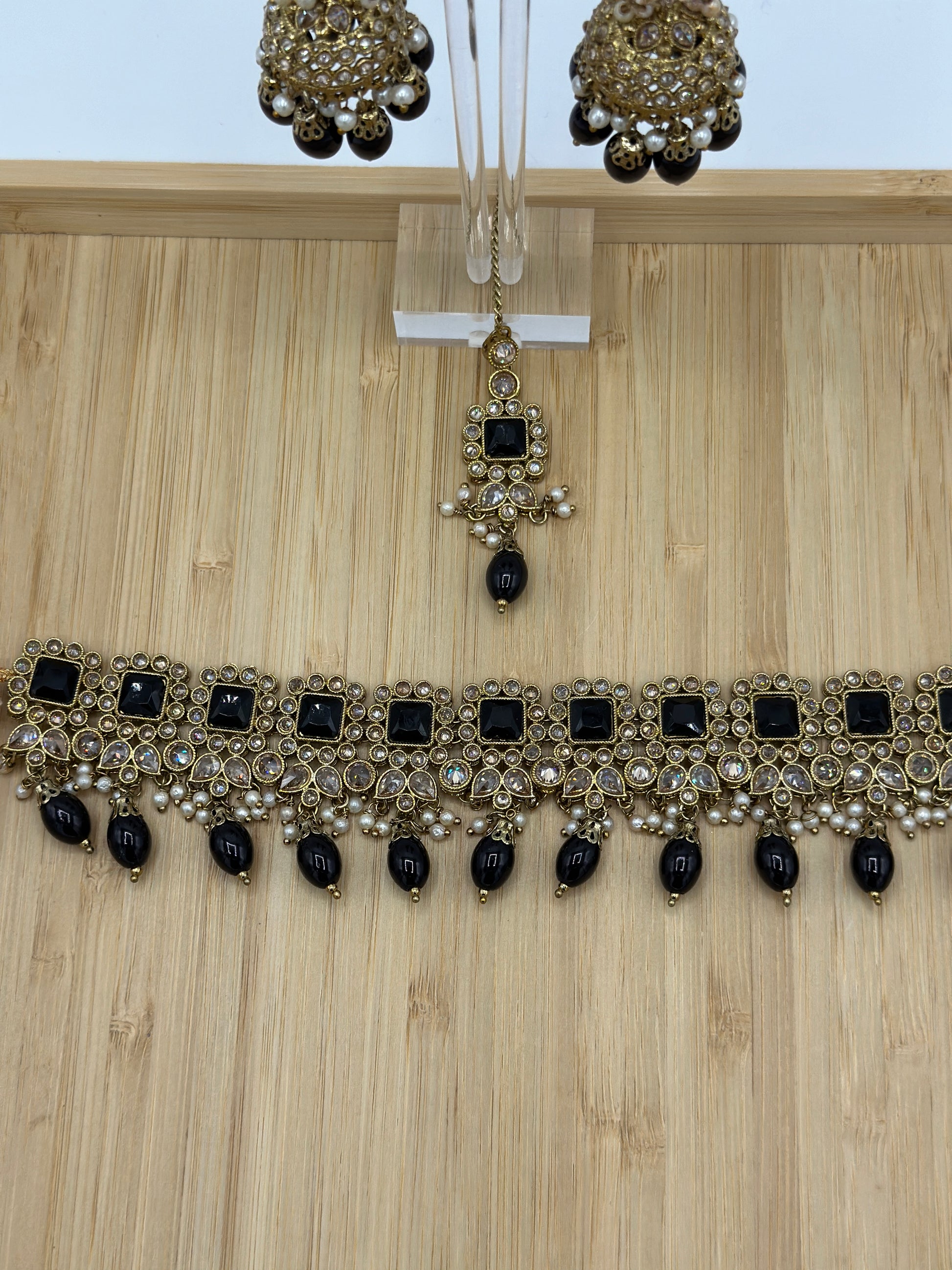 Black Choker Set | Kundan Choker Set | Varalondon