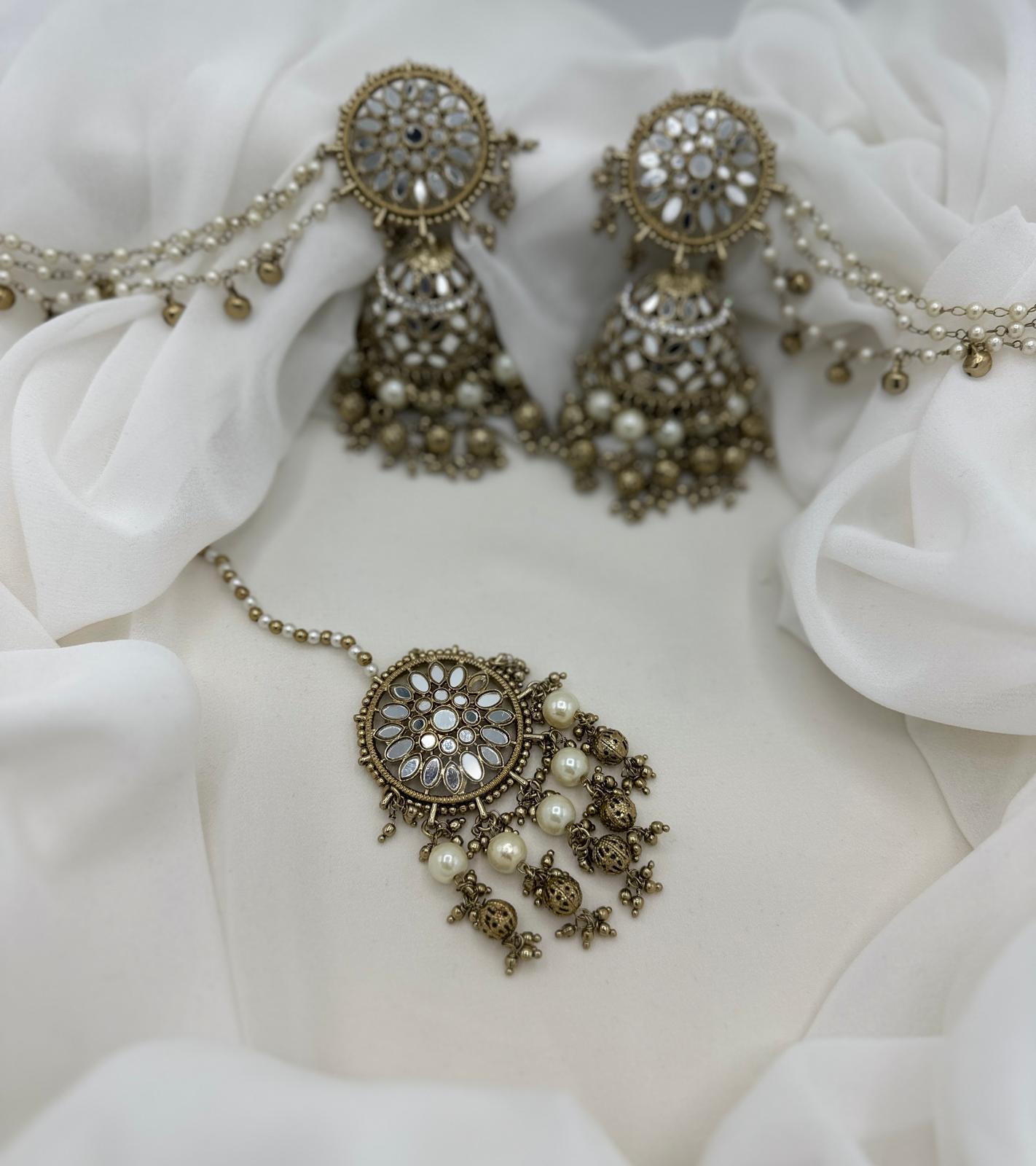 Zaraa Jhumka Set | Gold Tikka Set | Varalondon